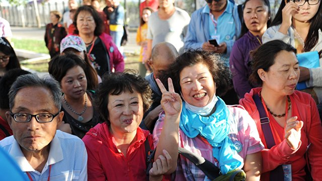 Shukan Gendai (Япония): почему китайцы громко разговаривают Китаянка, выросшая в Японии, анализирует особенности соотечественников